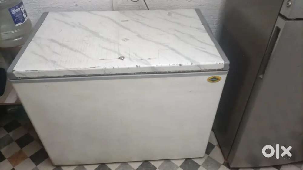 Deep freezer 350 litres
