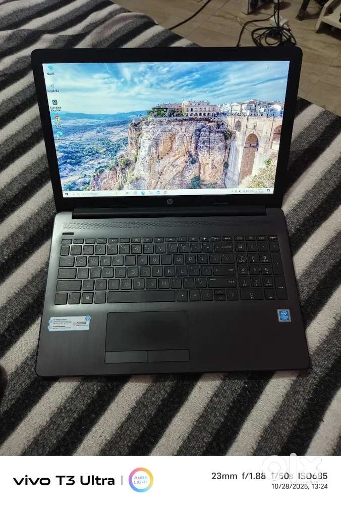 Hp laptop 5 hour