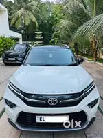 Toyota Urban Cruiser Hyryder 1.5 V Hybrid, 2023, Petrol