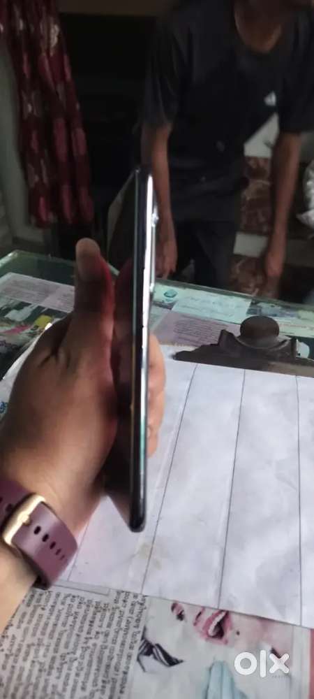 Vivo v50 8+8 ram 256 rom