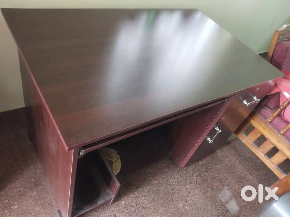 Office Table