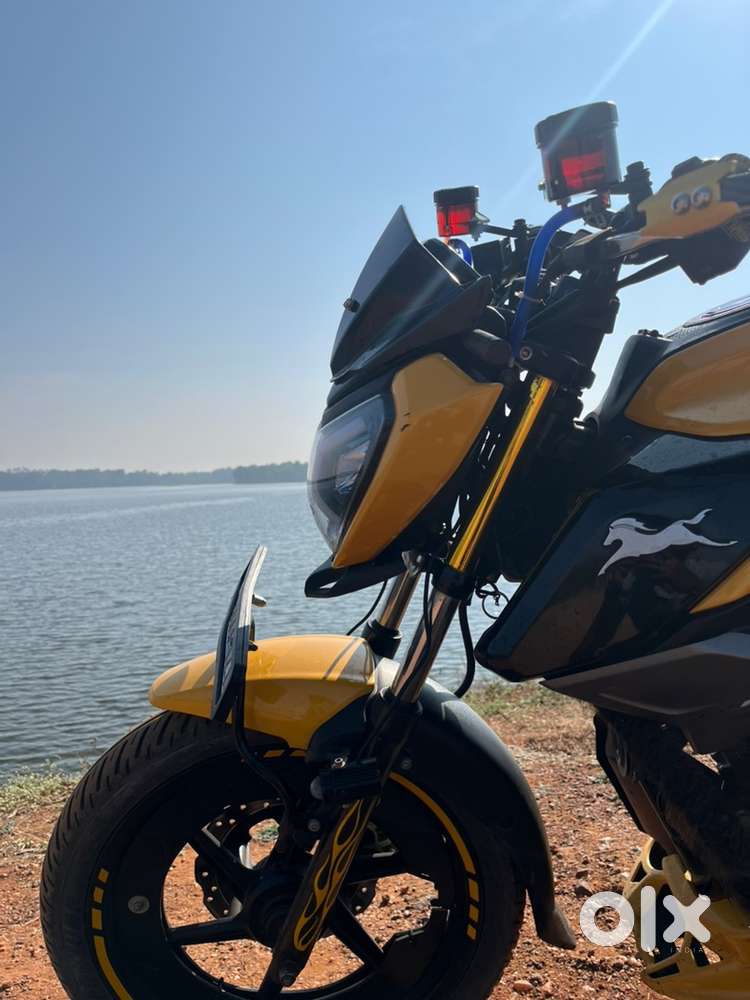 Well maintained and good condition bike feels like new bike