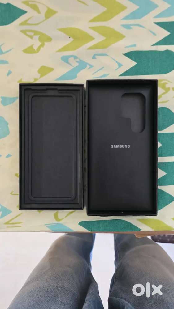 Samsung S24 Ultra International 12GB RAM 256GB Storage