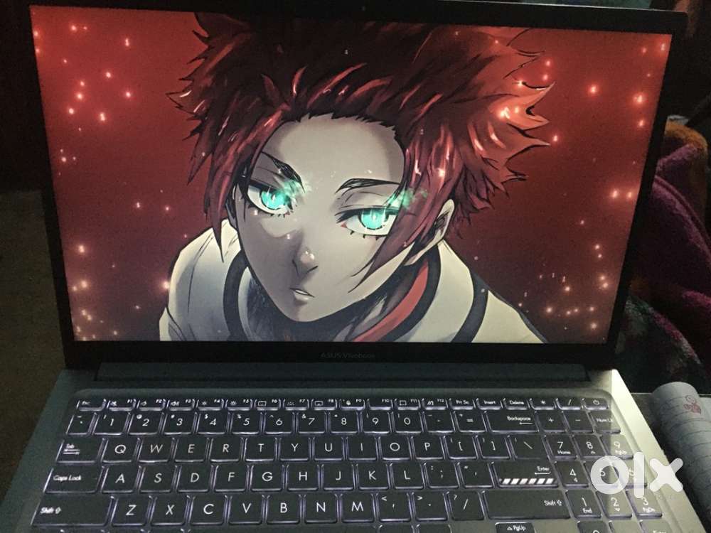 Asus laptop Vivo book 15 less than 6 months of use