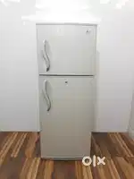 Lg 310 ltrs double door refrigerator in excellent condition shipping