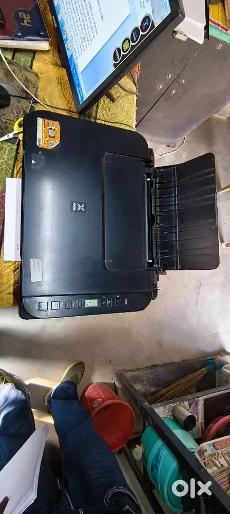 Canon G2010 colour printer