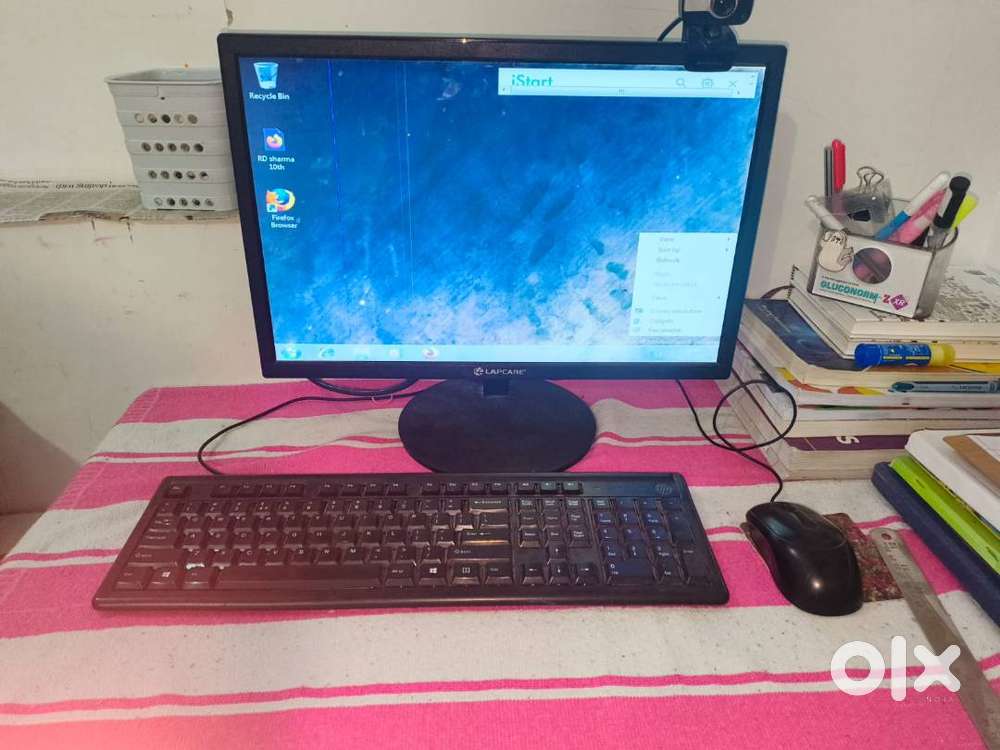 Desktop computer