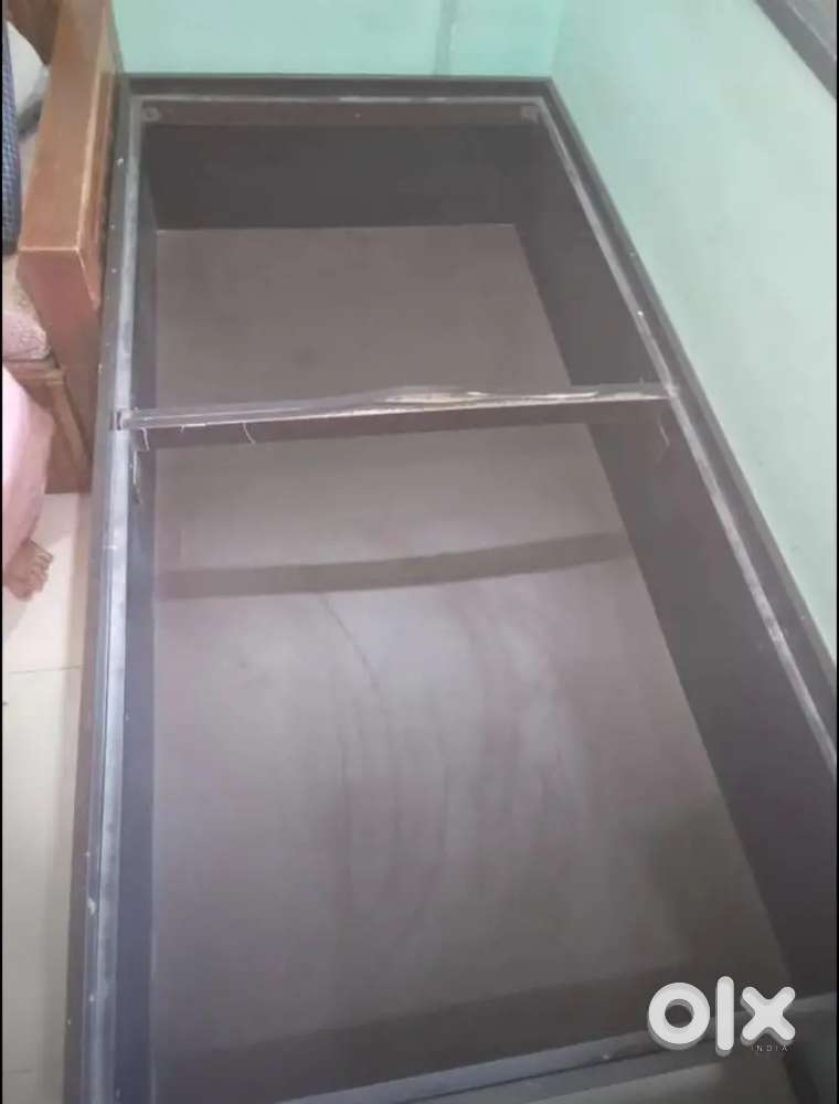 Single bed