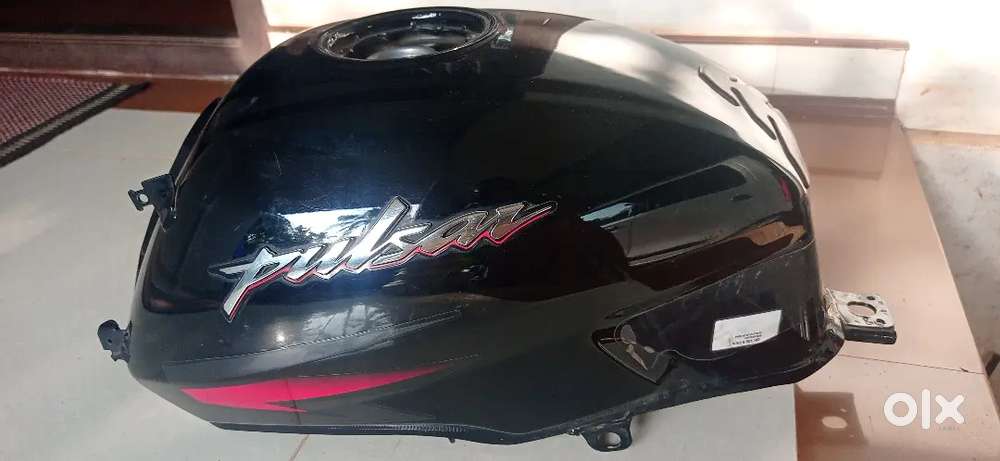 Pulsar Neon 125 petrol Tank