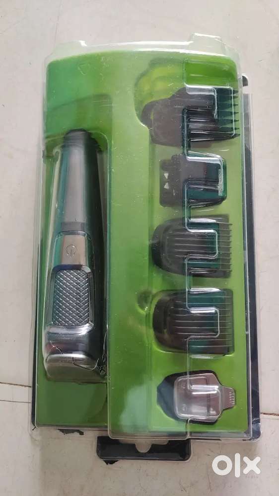 Brand new philips trimmer for sale