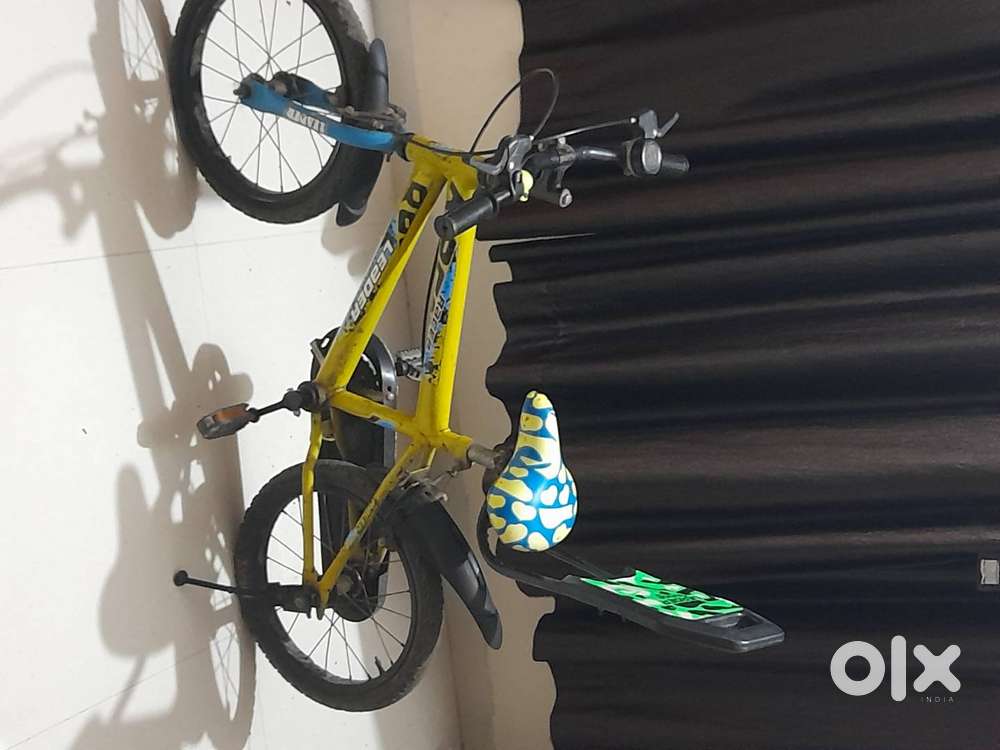 Leader Kids Cycle with Side Balancing Support heels