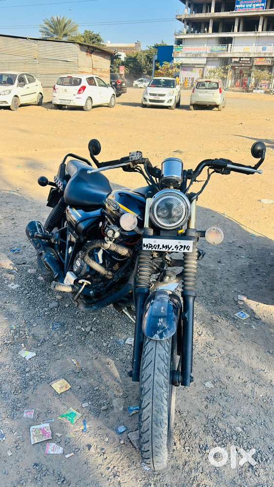 Singel orner bike showroom condition