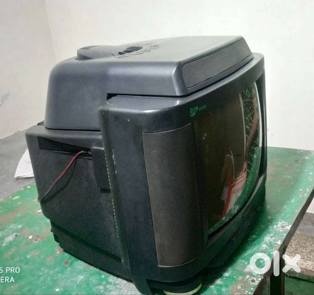 Samsung 3 speeker geniune colour tv