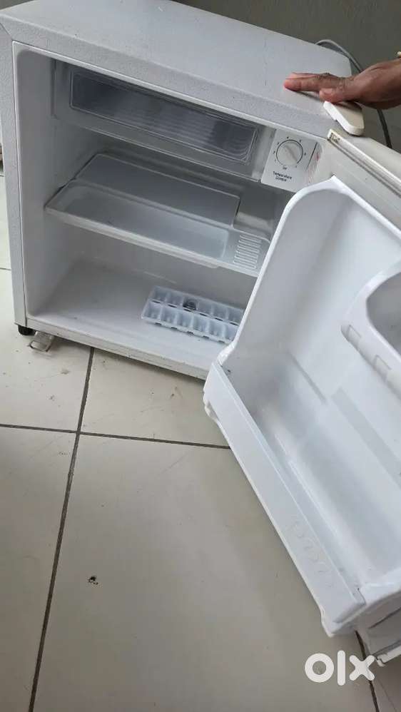 LG minibar fridge