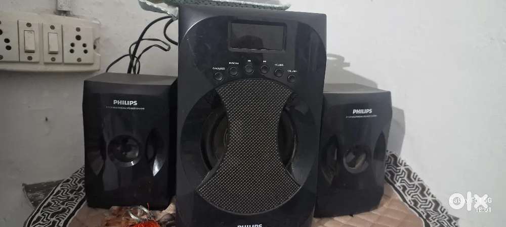 Urgent Sale of Philip Speaker.