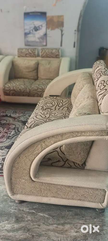Sofa 7 seater in good condition