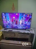 SAMSUNG TV