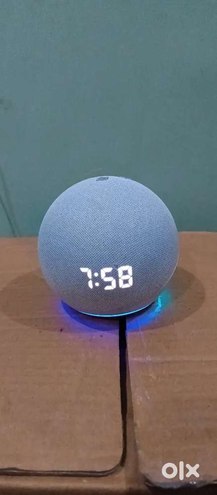 Alexa Echo Dot 4th Gen with Clock