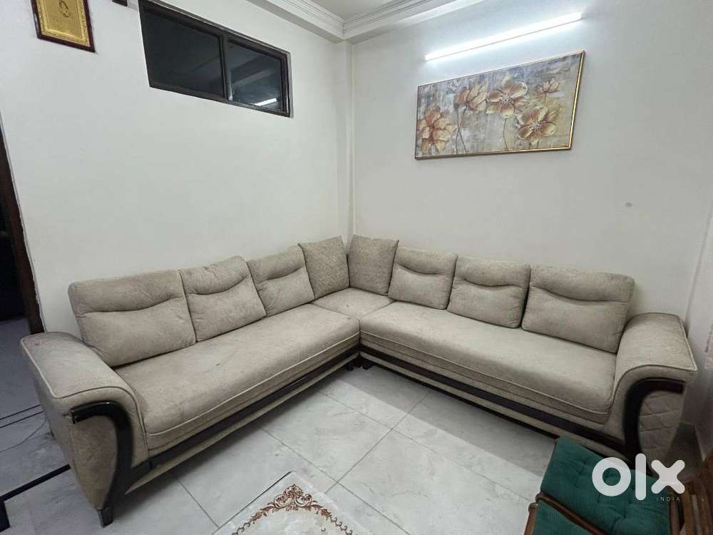 Six seater 'L' shape sofa
