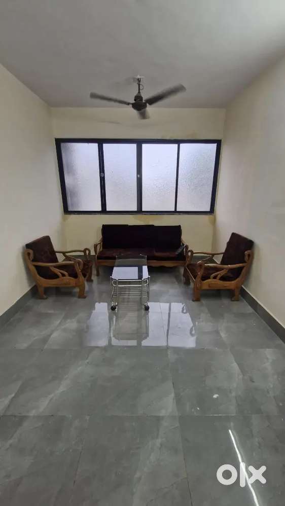 1bhk SEMI FURNISHED Flat for BECHLARS OR FAMILY MON VEG ALLOWED