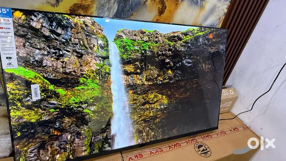 32 Android 4K Smart LED TV  Diwali Offer  Free Gift & Warranty