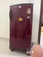 Single door fridge