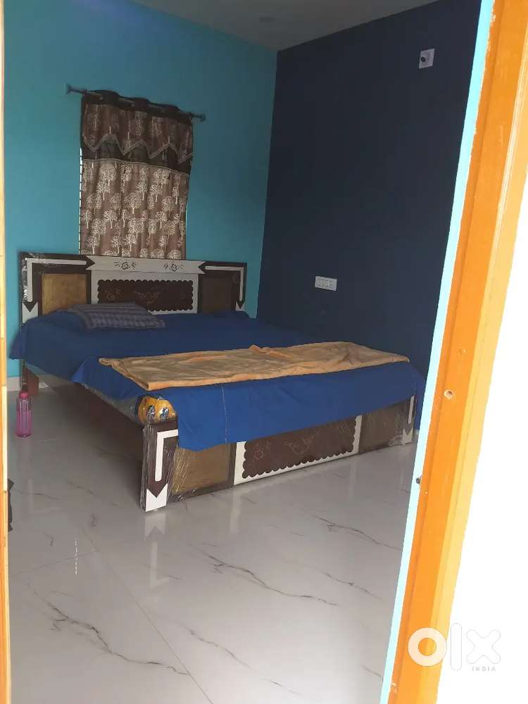 One month 6*6 cot and matress