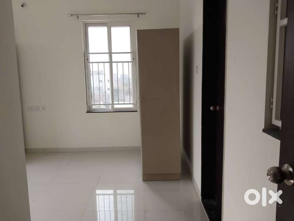 2Bhk good looking flat available for immediatiy