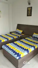 NO BROKERAGE 500+ Boys PGs with meals & amenities in Noida!