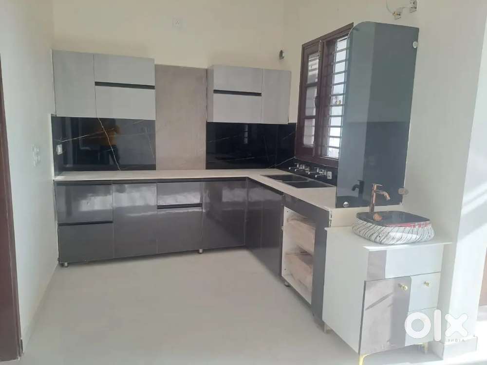 2 bhk ready to move in flat
