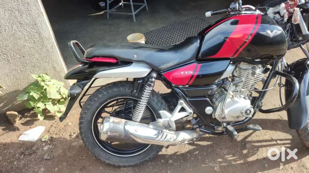 Vikrant v15 Bajaj