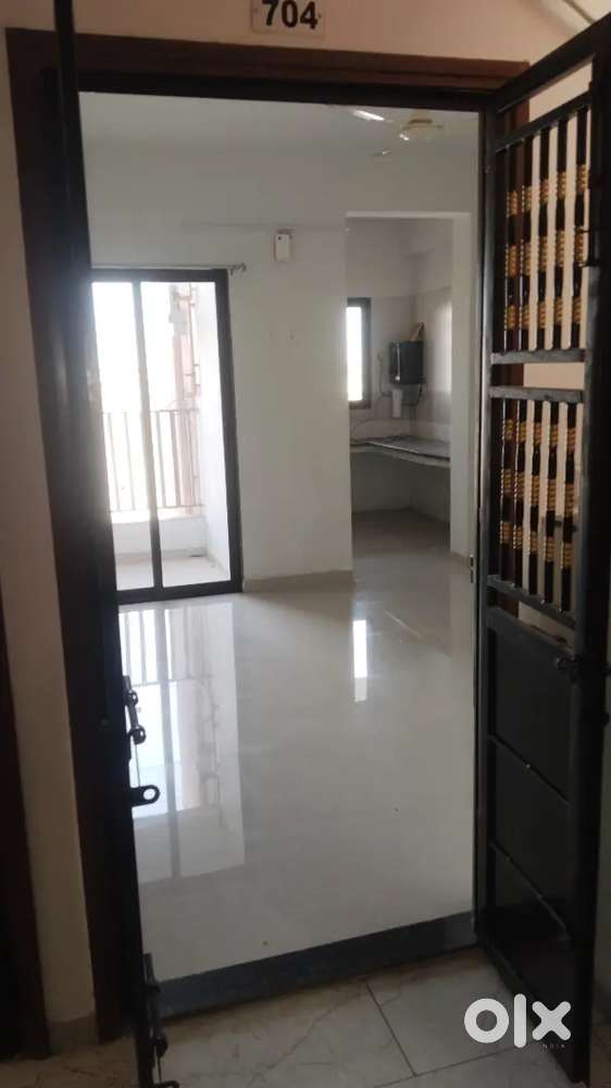 2 bhk flat rent behind pooja farm with  light fan