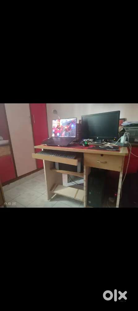 Laptop Table