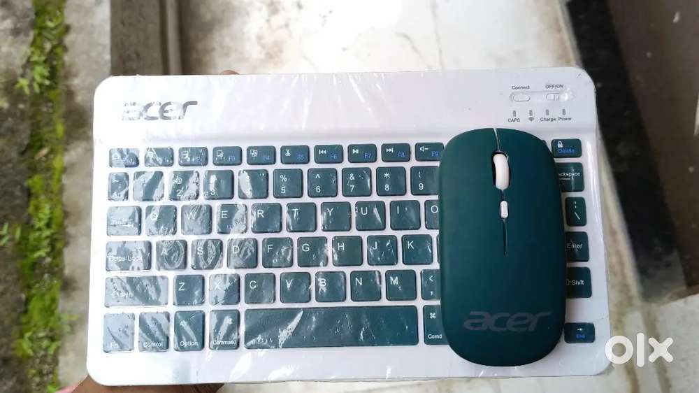 Acer wireless mouse and keyboard