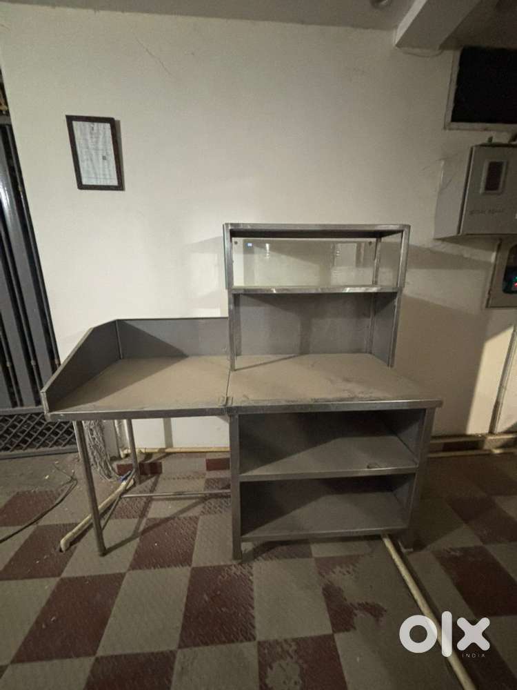 Stainless steel counter for chatts new condition, few days used
