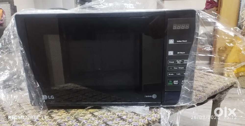 Brand new LG microwave oven (20 litre)