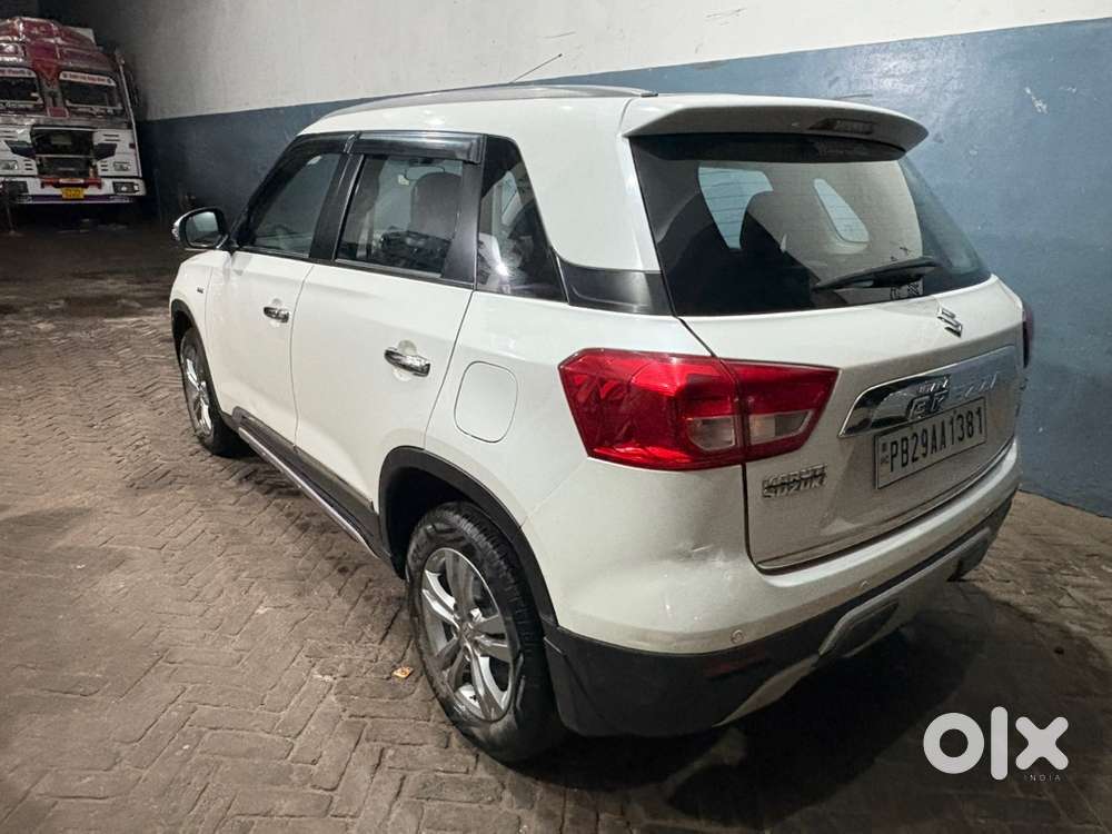 Maruti Suzuki Brezza 2017 Diesel 88000 Km Driven