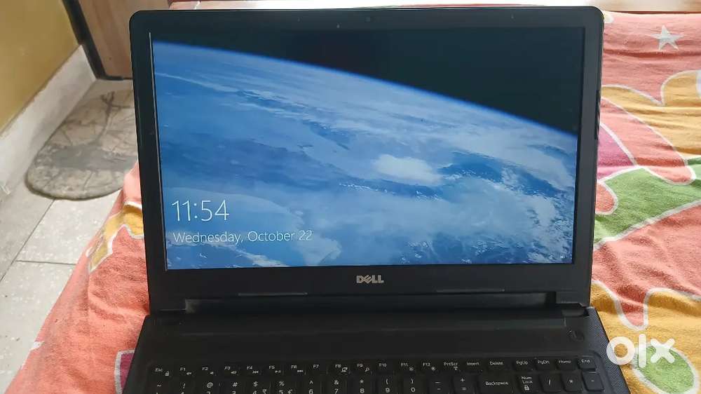 DELL LAPTOP almost Brand New Condition