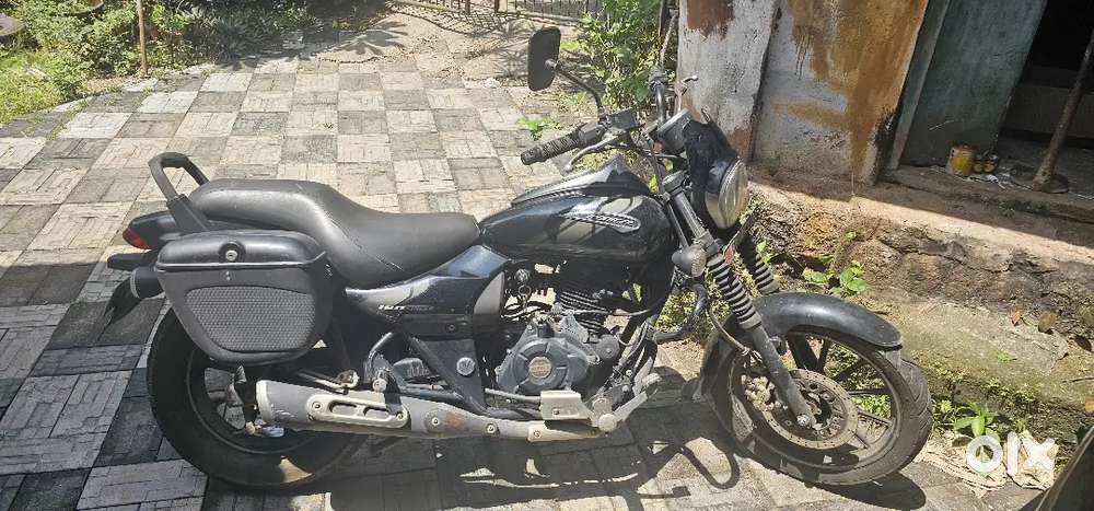 Bajaj Avenger 180 Street, Excellent condition