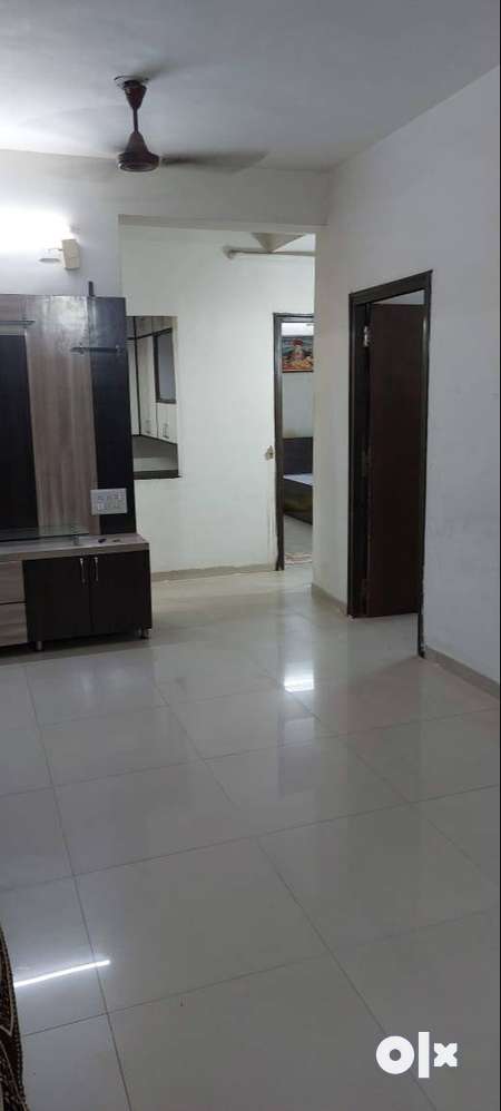 Semi Furnished 2 Bhk Flat Available For Rent In Motera