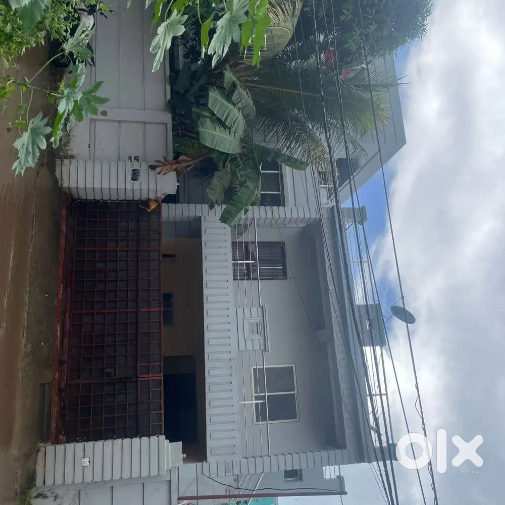 Villa with prime location