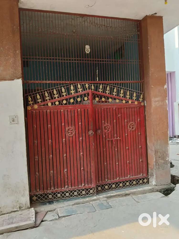 Good condition 10 rooms 3 hall 7 latreen 7 bathroom 7 kichen