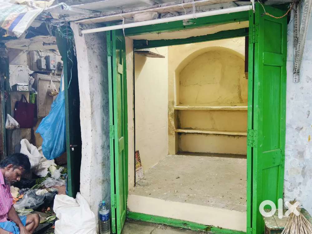60 Squarefeet shop for Rent Rs 5000