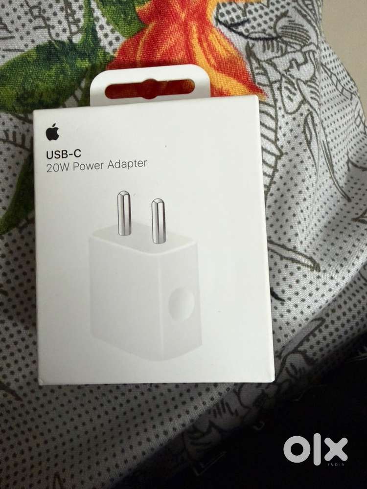 Apple adaptor
