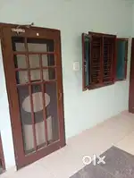 5 min to railway and bus stand