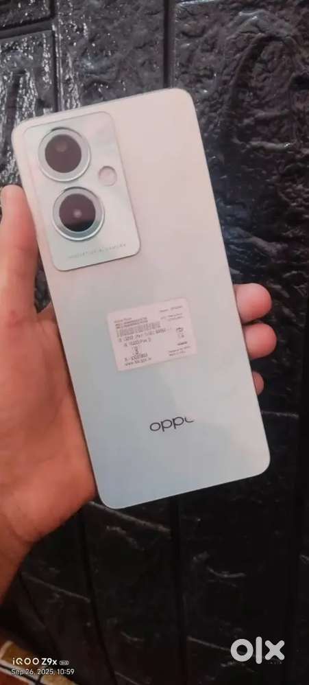Oppo a79 bol box khuch nahi hai good condition