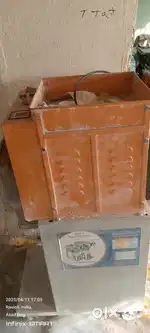 BAND SEALER AND 5HP AATA CHAKKI
