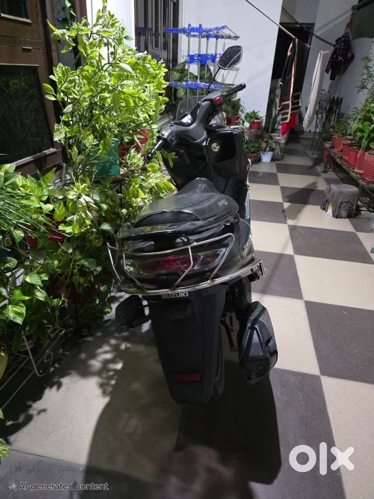 Suzuki  Burgman Street 2020 Model 17000Km Driven in Super Condition