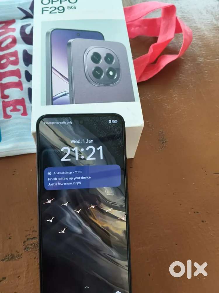 Oppo f29 5g 8/128 snapdragon 6