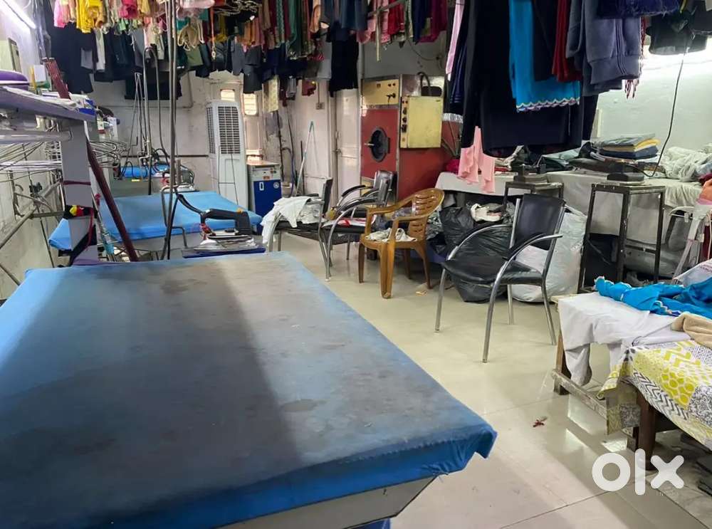 Reception and front desk.